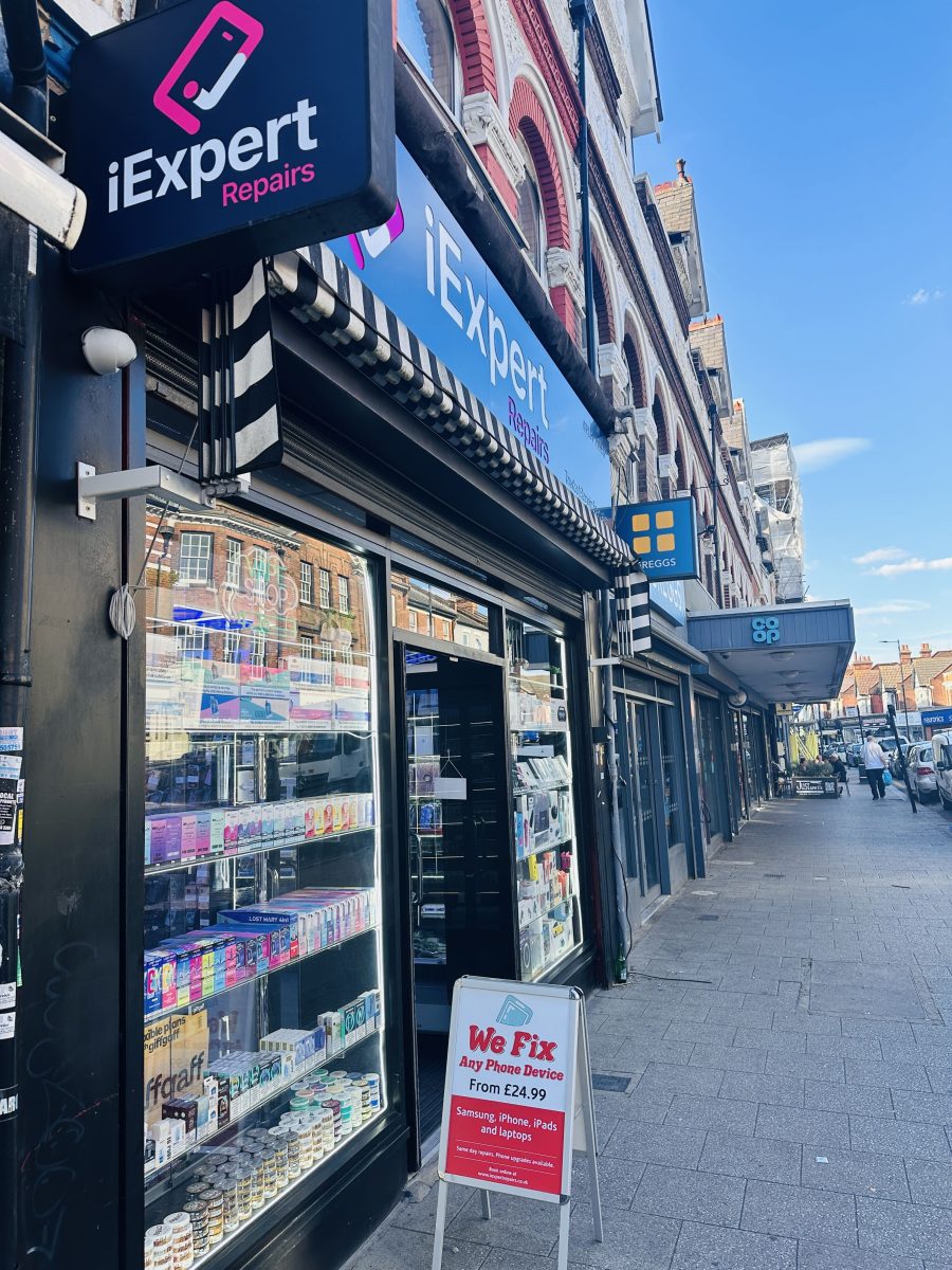 Phone, iPad & Computer Accessories in Southend